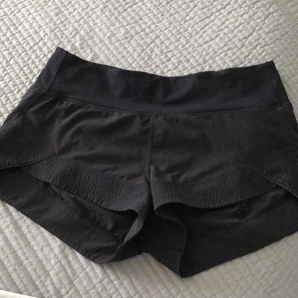Lululemon short